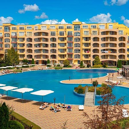 Menada Grand Resort Apartments Aheloy Exterior foto