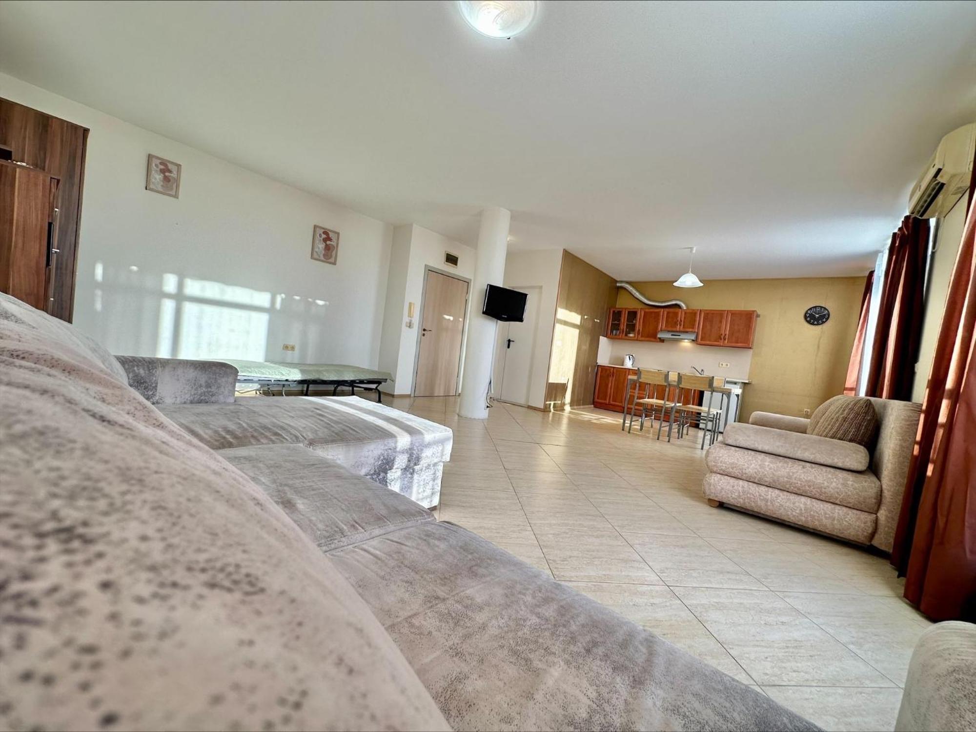 Menada Grand Resort Apartments Aheloy Quarto foto